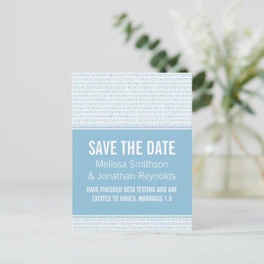 Geek Chic Save the Date Postcard, blau Ankündigungspostkarte (Stehend Vorderseite)