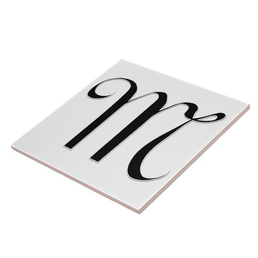 Geessele Letter M in Schwarz-Monogramm-Tile Fliese (Seite)