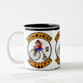 Geezer-Chopper-Tasse Zweifarbige Tasse (Links)