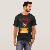 Gefahr, dass ich ein Hugger bin T-Shirt (Vorne ganz)