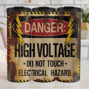 Gefahr: Hohe Spannung, elektrische Gefahr Thermosbecher
