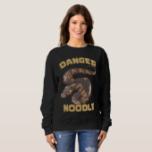Gefahr Nudel Ball Python Schlange Reptil Serpent Sweatshirt (Vorne ganz)