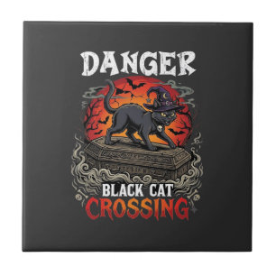 Gefahr Schwarze Katze überquert Halloween Hexenhut Fliese