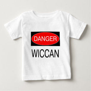 Gefahr - Wiccan Lustige Hexe T-Shirt Hut Tasse Sch