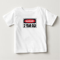 Gefahr zwei jährige T - Shirts