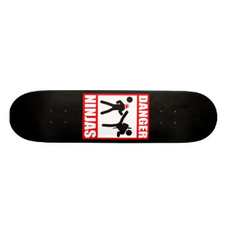 Gefährdung Ninjas Skateboard