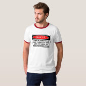 Gefahrendobermann-Gewehr-lustiger Shirt-Spaß T-Shirt (Vorne ganz)
