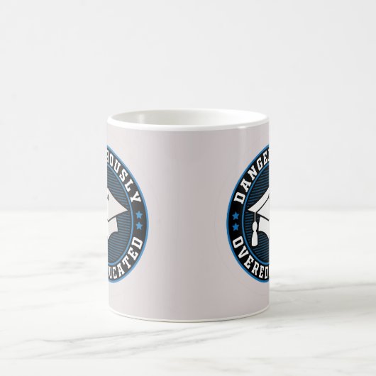 gefährlich übergebildet kaffeetasse (Mittel)