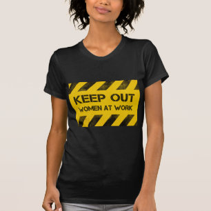 Gefährliche Streifen behielt Frauen am Arbeitsplat T-Shirt
