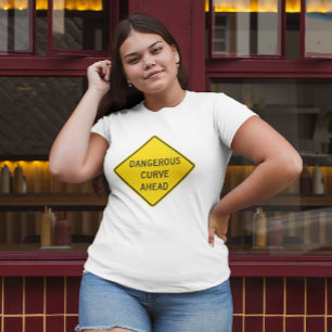 Gefährliches T-Shirt der Frauen