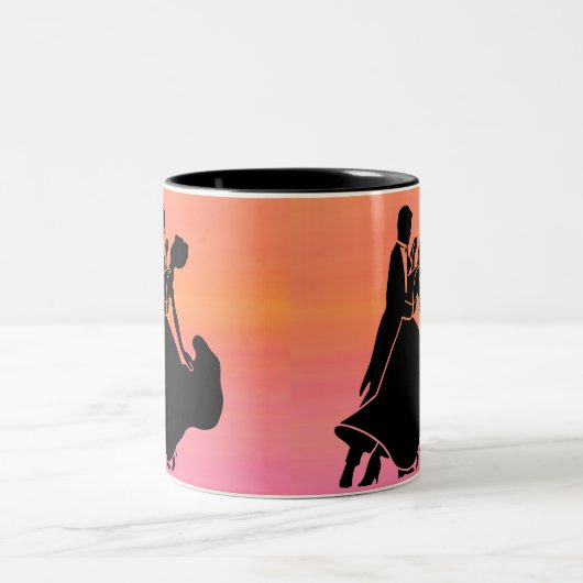 Gefälle tropischen Sonnenuntergang Tänzer Zweifarbige Tasse (Mittel)