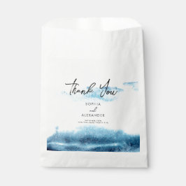 Gefallen den Taschen für eine moderne Hochzeit. Geschenktütchen