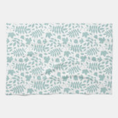 Gefallene Blätter Rpt Muster Lt Aquamarin auf Weiß Geschirrtuch (Horizontal)