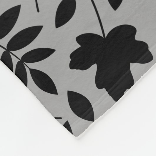 Gefallene Blätter Rpt Pattern Schwarz auf Grau Fleecedecke (Ecke)