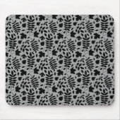 Gefallene Blätter Rpt Pattern Schwarz auf Grau Mousepad (Vorne)