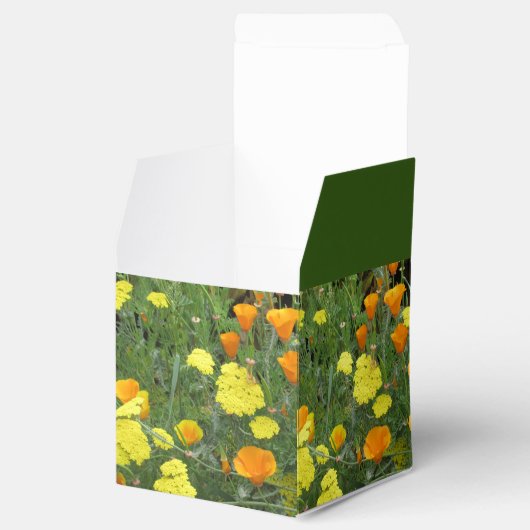 Gefälligkeit Box California Wildblumen Geschenkschachtel (Geöffnet)