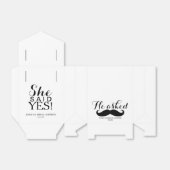 Gefälligkeitsbox - Er Fragte, sagte sie Geschenkschachtel (Ungefaltet)