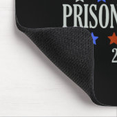 Gefangener Trump 2024 Mousepad (Ecke)