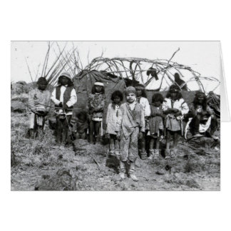 Gefangener Weißer Junge