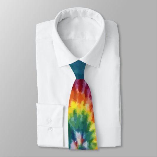 Gefärbte Krawatte (Gebunden)