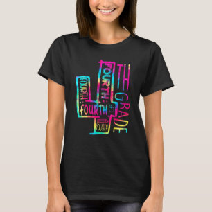 Gefärbte Krawatte 4. Grade Typografy Teacher Team  T-Shirt