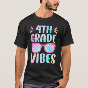 Gefärbte Krawatte 4. Klasse Vibes Vierter Platz 1 T-Shirt