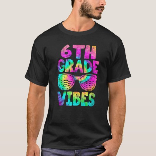 gefärbte Krawatte des 6. Grades T-Shirt (Vorderseite)