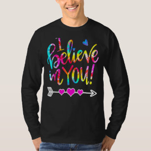 Gefärbte Krawatte, die ich an Ihren Lehrertesttag T-Shirt