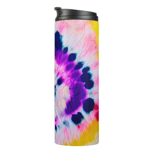 Gefärbte Krawatte drehen. Rainbow Fabric Gefärbte Thermosbecher (Nach rechts gedreht)