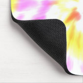 Gefärbte Krawatte Gelb und Rosa Mousepad (Ecke)