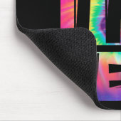 Gefärbte Krawatte löst den Testglückslehrer lo Mousepad (Ecke)