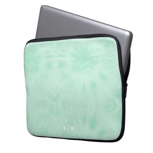 Gefärbte Krawatte | Pastell Minze Green Monogram Laptopschutzhülle (Vorderseite Links)