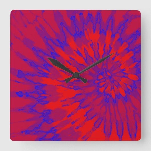 Gefärbte Krawatte-Uhr für hellrote und blaue Spira Quadratische Wanduhr (Vorderseite)