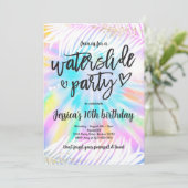 Gefärbte Krawatte Water Slide Pool Party Geburtsta Einladung (Stehend Vorderseite)