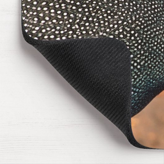 Gefiederte Guinea (Numida meleagris). Afrika, Mousepad (Ecke)