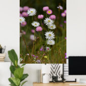 Geflüster der Wildblumen Poster (Heimbüro)