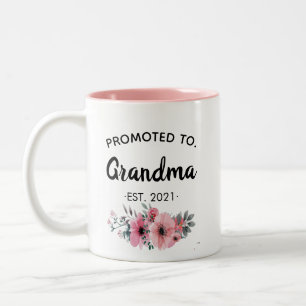 Gefördert zu Oma Floral Pink, 2022 Custom Chic Zweifarbige Tasse