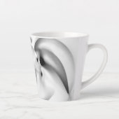 gefroren: Abstrakt, grau, weiß und schwarz Milchtasse (Rechts)