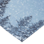 Gefrorene Schnee-Winter-Waldszene Tischdecke (Schrägansicht)