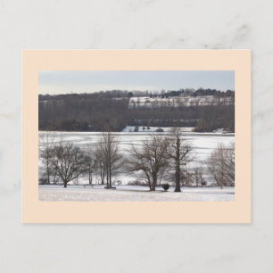 Gefrorener See mit Landschaftspostkarte Postkarte