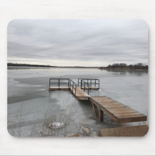 Gefrorener See Mousepad