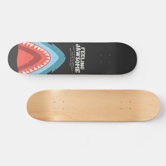 Gefühl Jawsome Shark Funny Summer Puns Beach Skateboard (Horizontal)