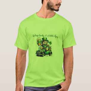 "Gefühl Lucky & A Little Tipsy" St. Patrick’s Da T-Shirt