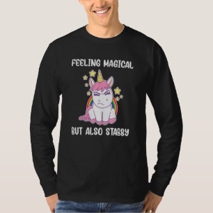 Gefühl Magie, aber auch Stabby Rainbow Unicorn Gi T-Shirt