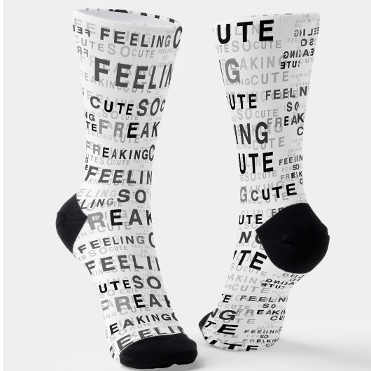 Gefühl so, dass Niedliches Textdesign erschüttert Socken
