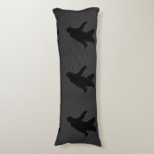 Gegangener Squatchin Bigfoot Seitenschläferkissen (Vorderseite Vertikal)