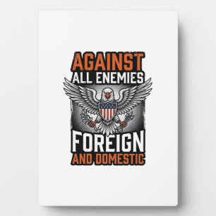 Gegen alle Feinde Patriotischer Adler-Shirt-Design Fotoplatte