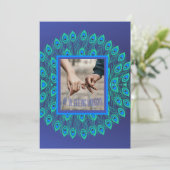 GEGENWÄRTIGE BLAUE & AQUA GREEN PEACOCK FEATHER EINLADUNG (Stehend Vorderseite)