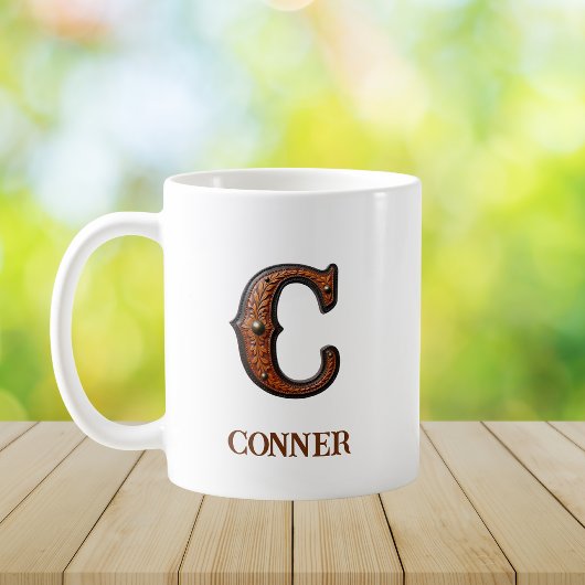 Geglättetes westliches Lederinitial-Monogramm C Kaffeetasse