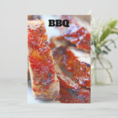 Gegrillte Rippen auf einer Platte Einladung (Stehend Vorderseite)